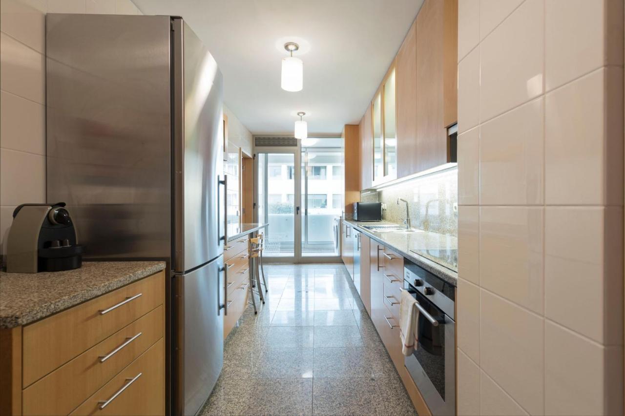 Lovelystay - Oporto Beach Apartment With 2 Free Parking Spots Matosinhos  Kültér fotó