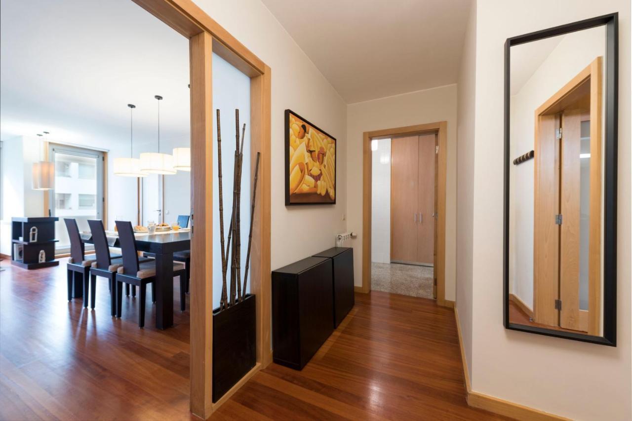 Lovelystay - Oporto Beach Apartment With 2 Free Parking Spots Matosinhos  Kültér fotó